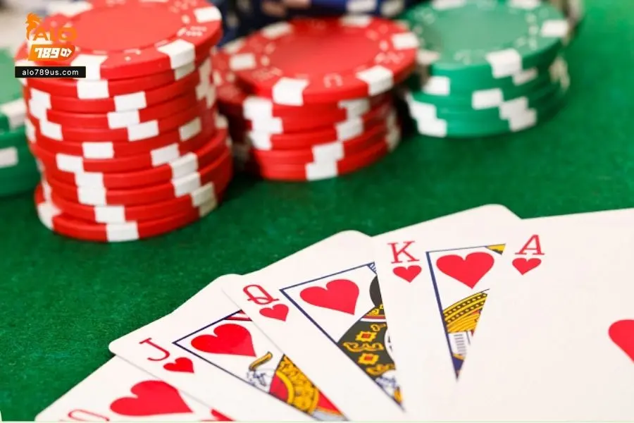 Nhớ bài đã đánh ra là kỹ năng thiết yếu khi chơi poker
