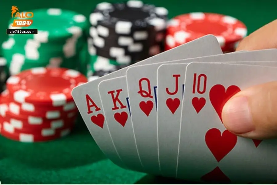 Phỏm là một loại game bài mang tính chiến thuật cao